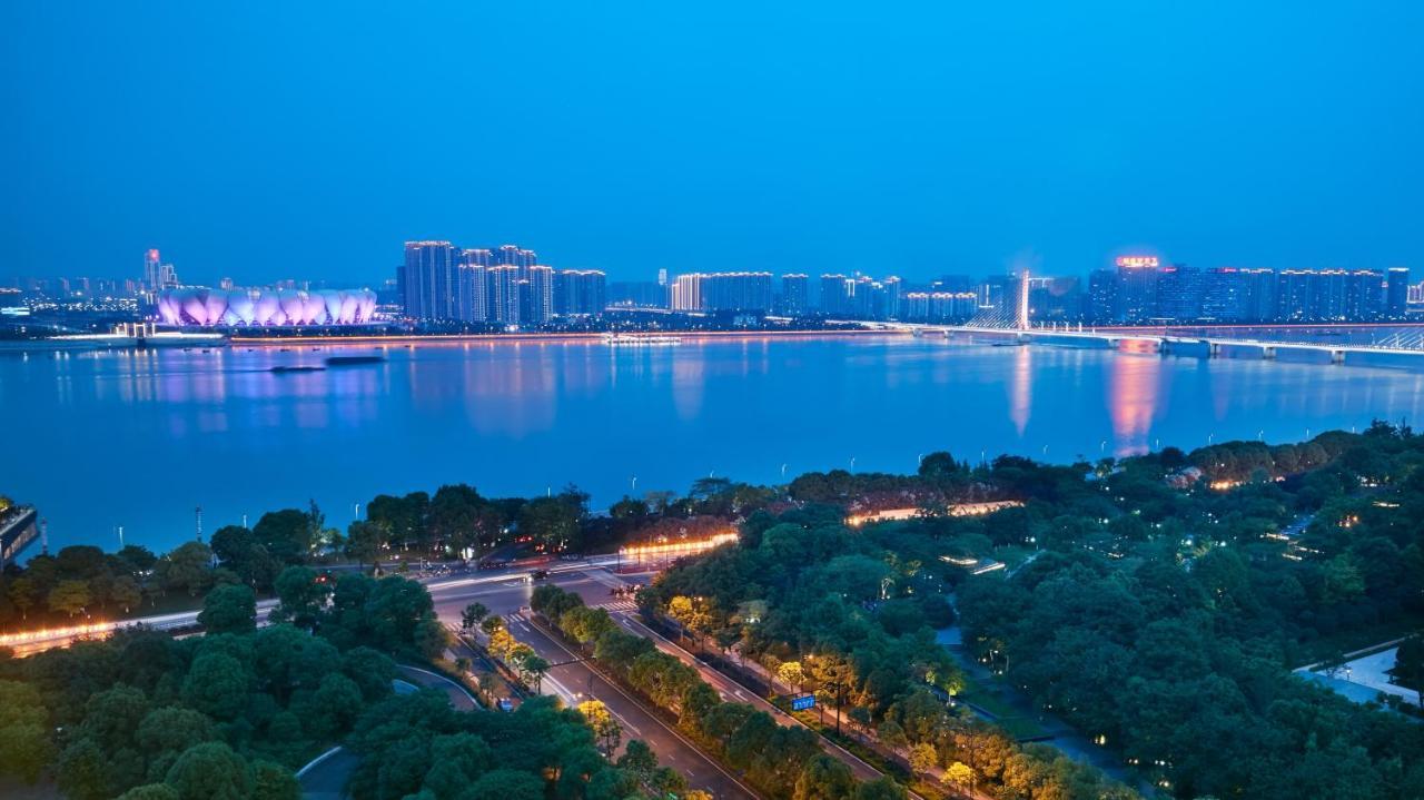 InterContinental Hangzhou, an IHG Hotel Bagian luar foto